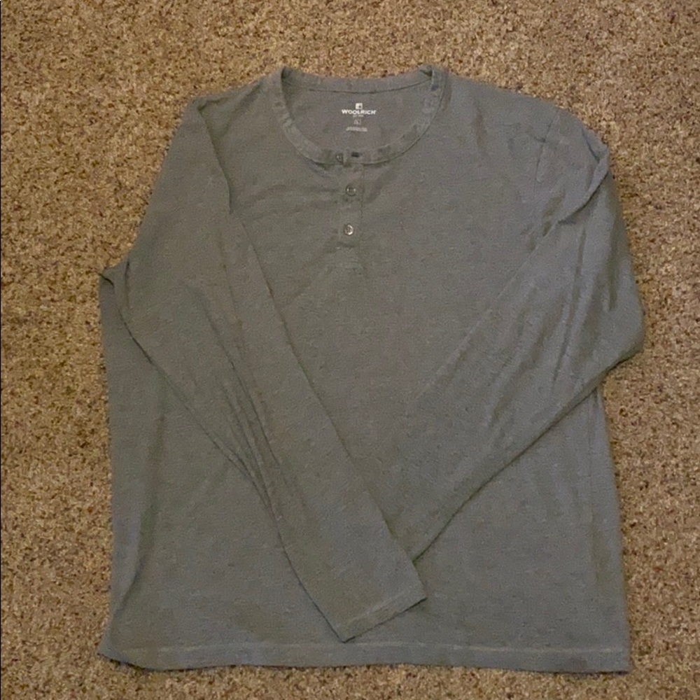 Long sleeve tee